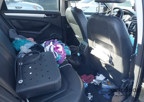 2013 Volkswagen Passat 2.5L Se from USA, damaged, VIN 1VWBH7A38DC079857